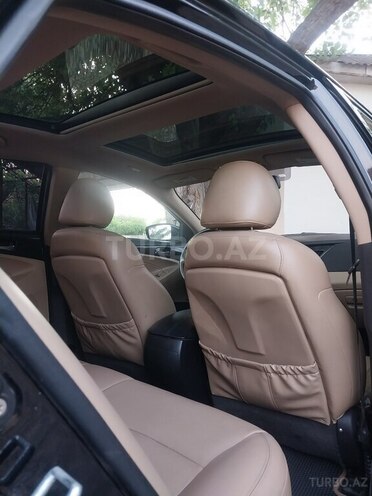 Hyundai Sonata-9
