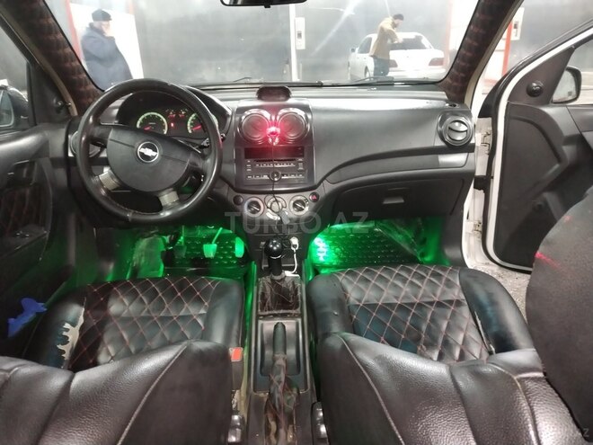 Chevrolet Aveo-3