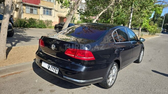 Volkswagen Passat-7
