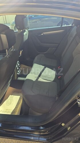 Volkswagen Passat-6