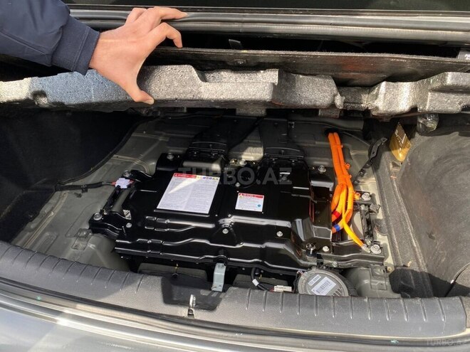 Hyundai Sonata-12