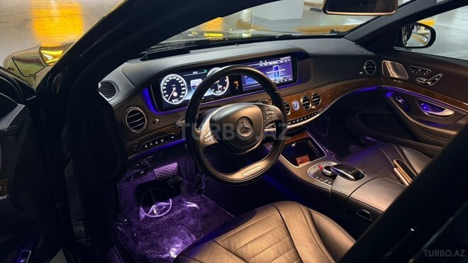 Mercedes S 400 d-4