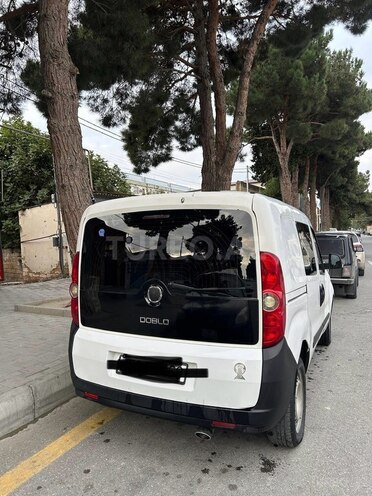 Fiat Doblo-2