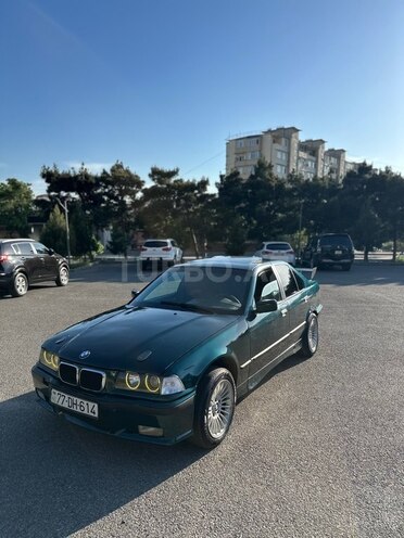 BMW 318-1