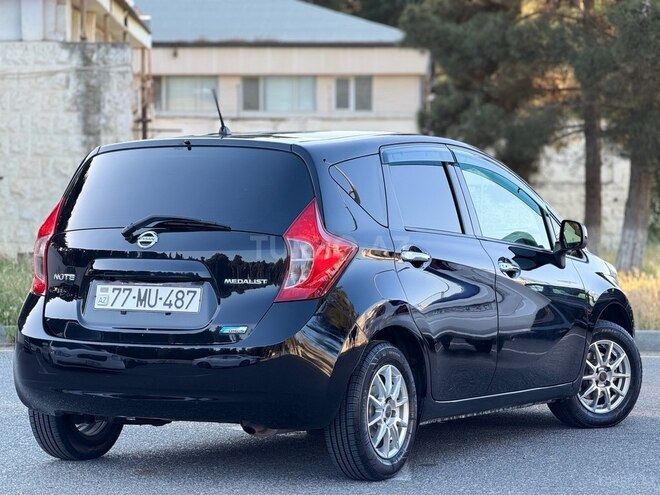 Nissan Note-9