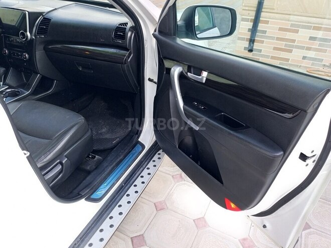 Kia Sorento-6