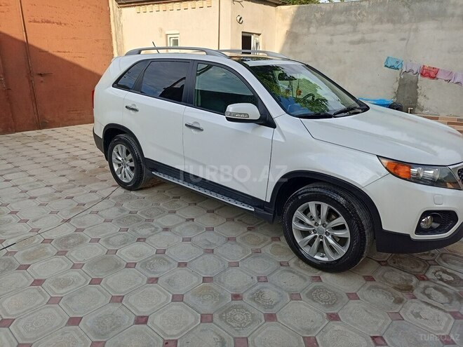 Kia Sorento-12