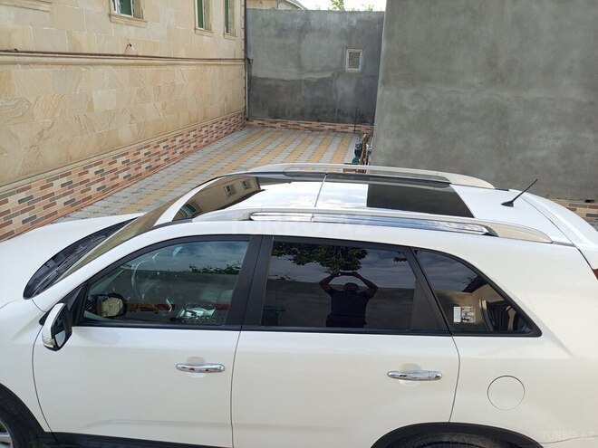 Kia Sorento-14
