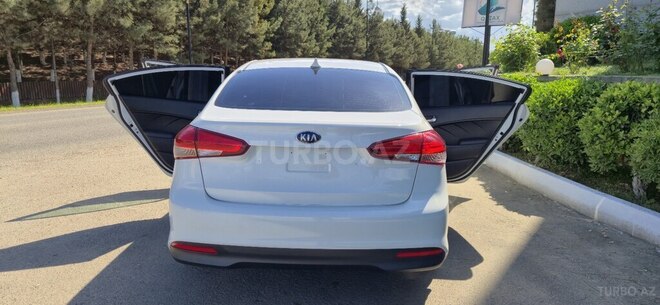 Kia Forte-13