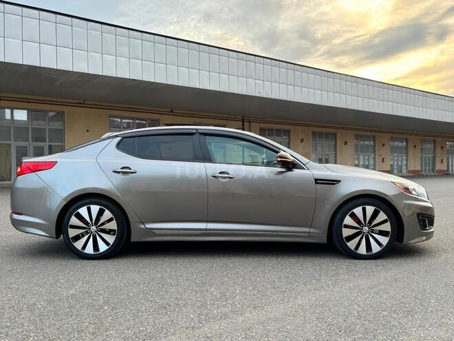 Kia Optima-5