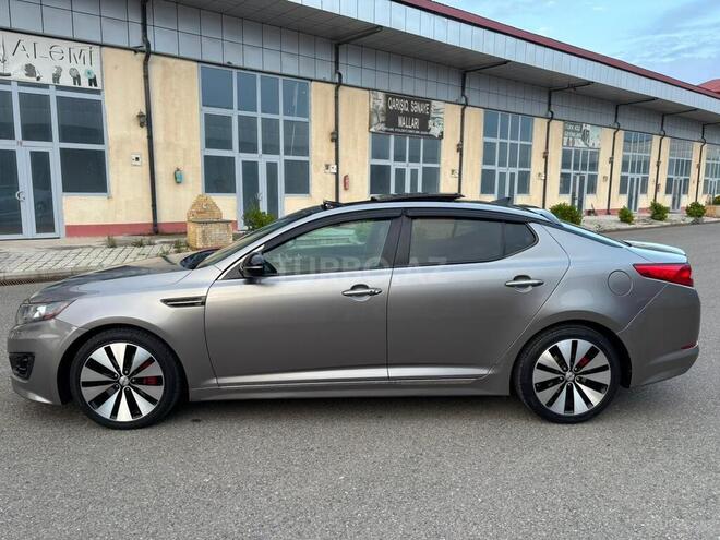 Kia Optima-13