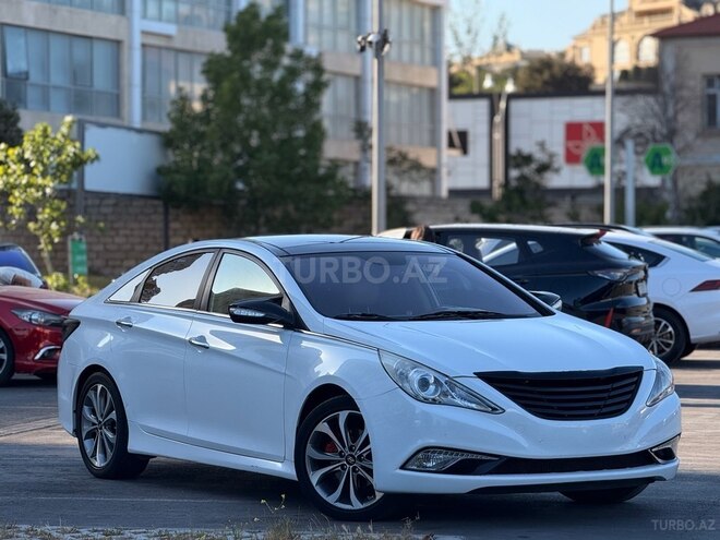 Hyundai Sonata-4