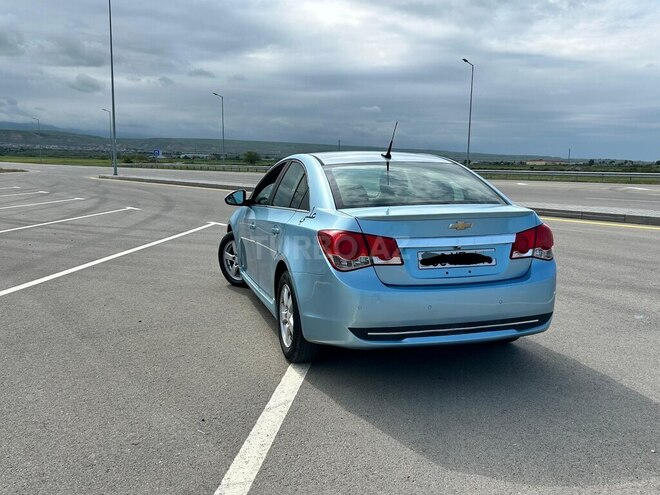 Chevrolet Cruze-3