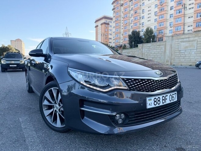 Kia K5-3