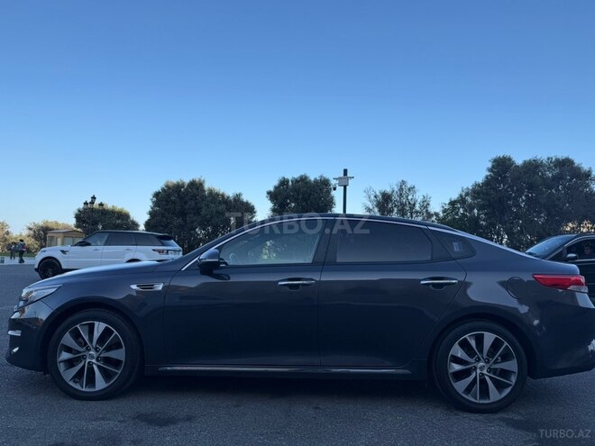 Kia K5-7