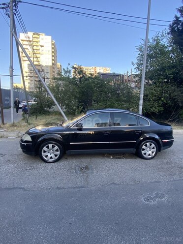 Volkswagen Passat-5