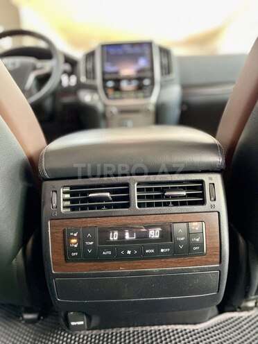 Toyota Land Cruiser 2019, 69,000 km - 4.6 л - Bakı