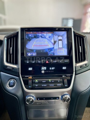 Toyota Land Cruiser 2019, 69,000 km - 4.6 л - Bakı