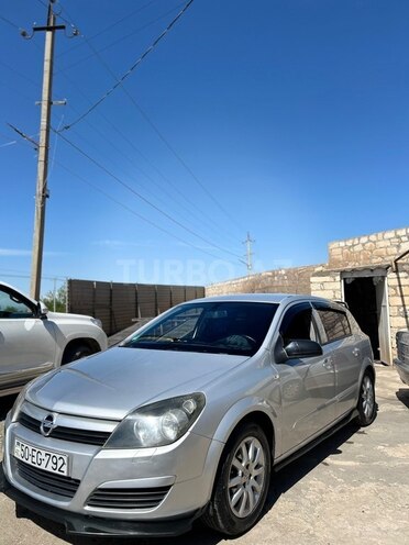 Opel Astra-3