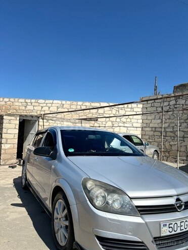 Opel Astra-2