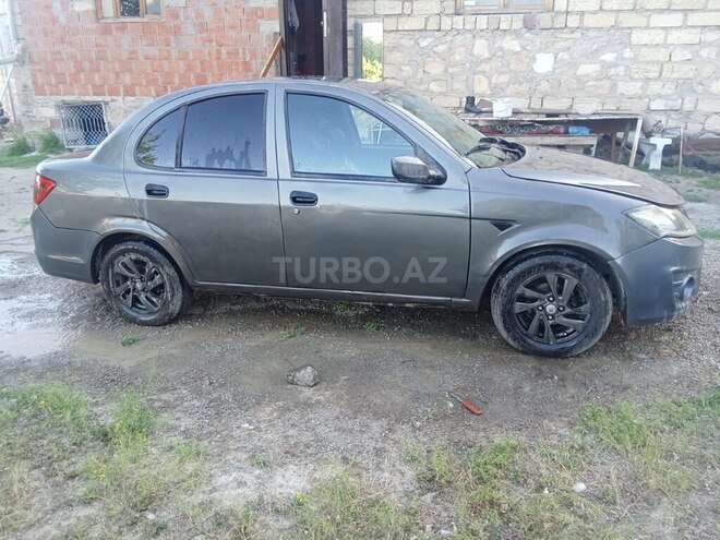 Saipa Saina-4