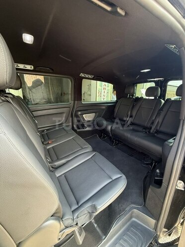 Mercedes Metris-14