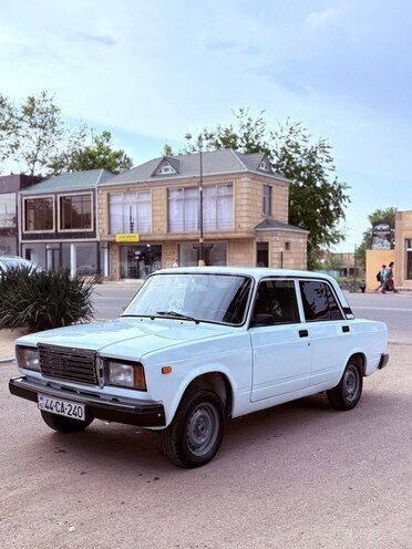 LADA (VAZ) 2107-9