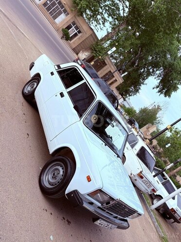 LADA (VAZ) 2107-17