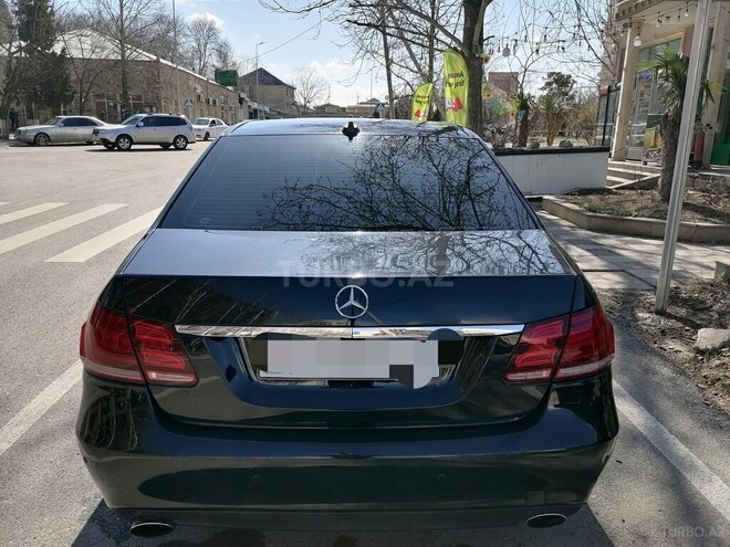 Mercedes E 250-8
