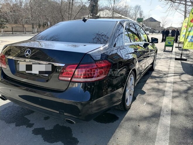 Mercedes E 250-5