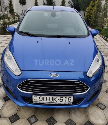 Ford Fiesta-1