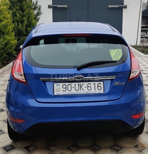Ford Fiesta-3
