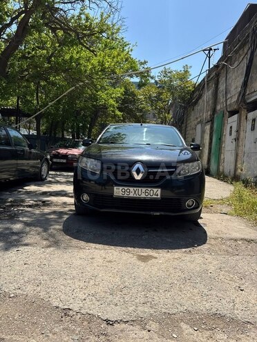 Renault Logan-1