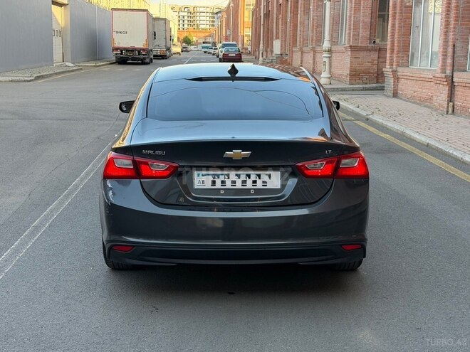 Chevrolet Malibu-4
