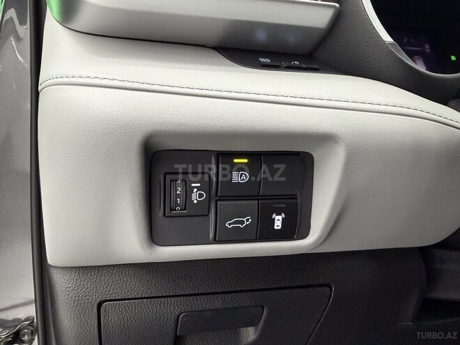 Toyota Highlander-16
