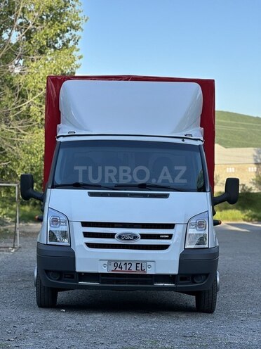 Ford Transit-1