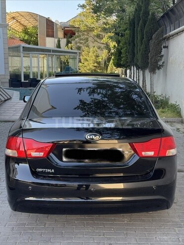 Kia Optima-2