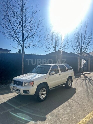 Nissan Pathfinder-3