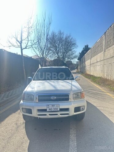 Nissan Pathfinder-4