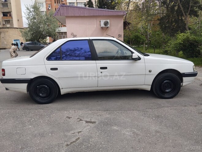 Peugeot 405-3