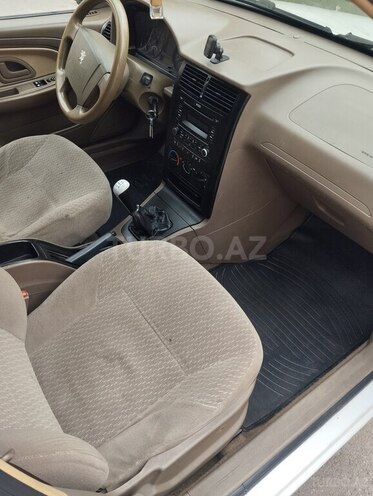 Peugeot 405-7