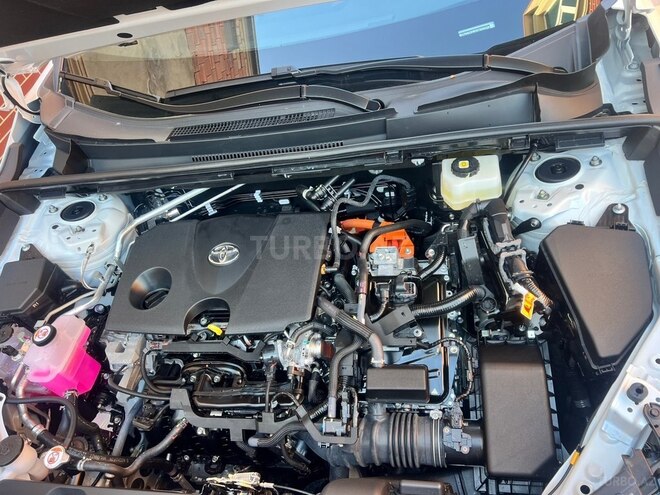 Toyota RAV4-16