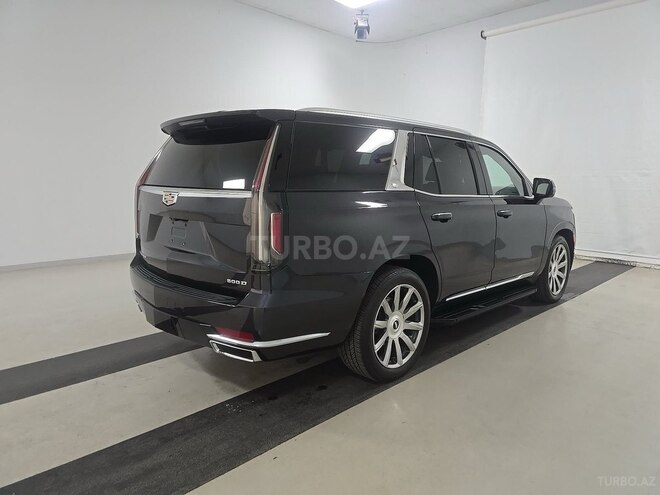 Cadillac Escalade-4