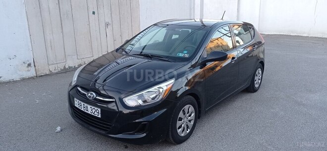 Hyundai Accent-3