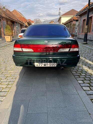 Nissan Maxima-2