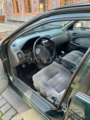 Nissan Maxima-10