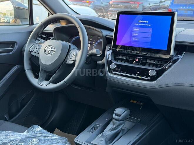 Toyota Corolla Cross-13
