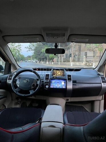 Toyota Prius-6