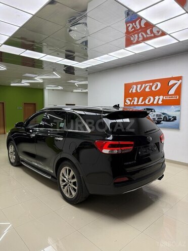 Kia Sorento-4