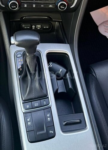Kia K5-13